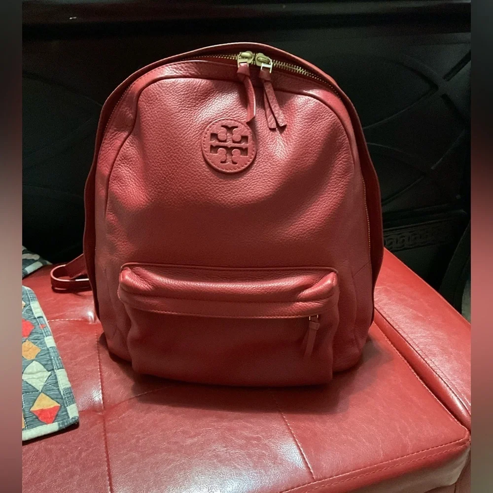 Tory Burch Thea Large Backpack​​​​ - Picture 13 of 16